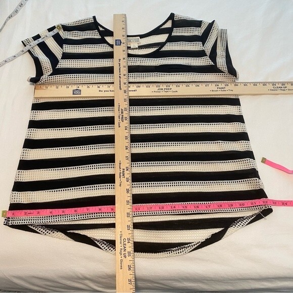 Converse Cut Out Design Black White Short Sleeve Scoop Neck Sexy Top Size L - Picture 6 of 9